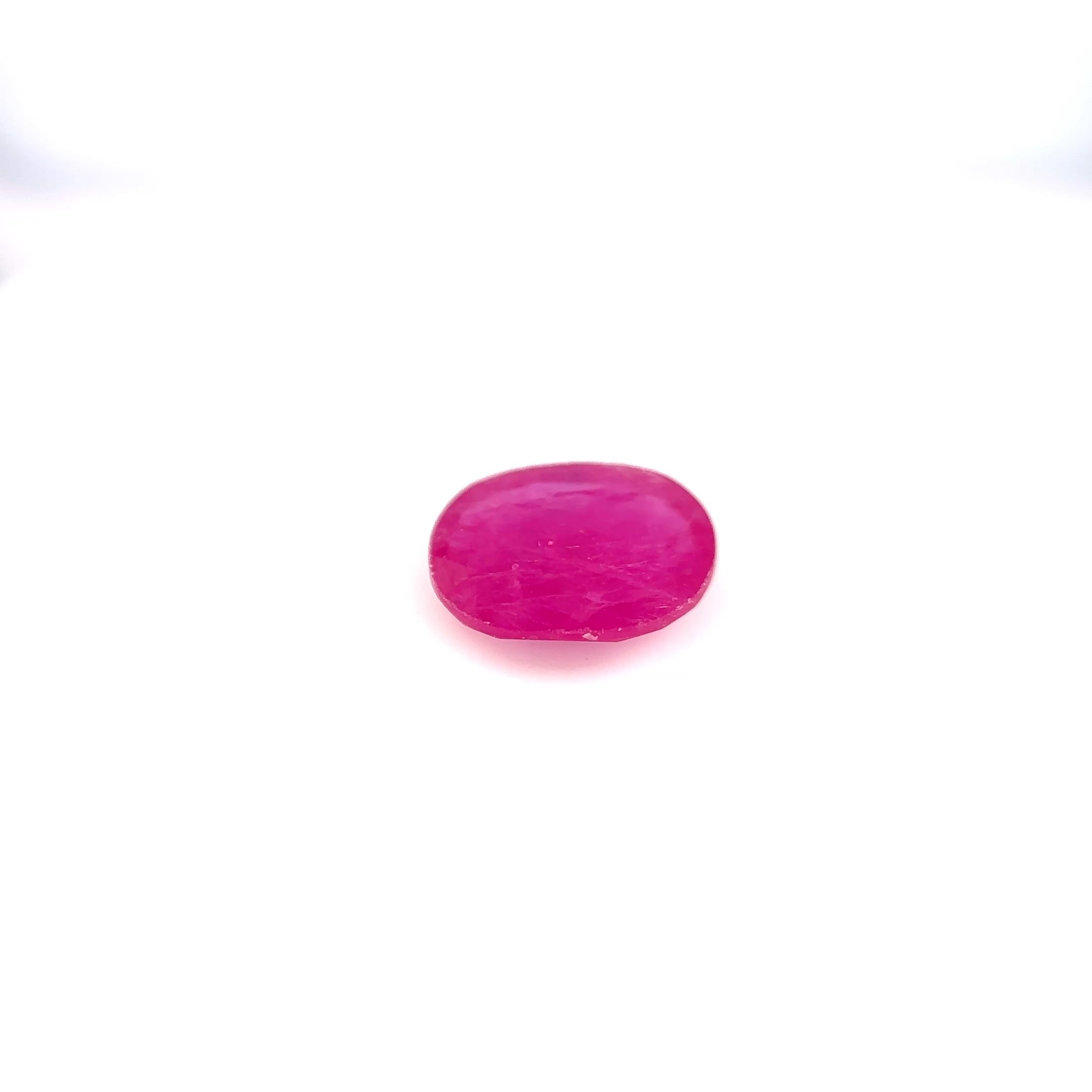 Rubin 1,79 ct, czerwony, szlif owalny