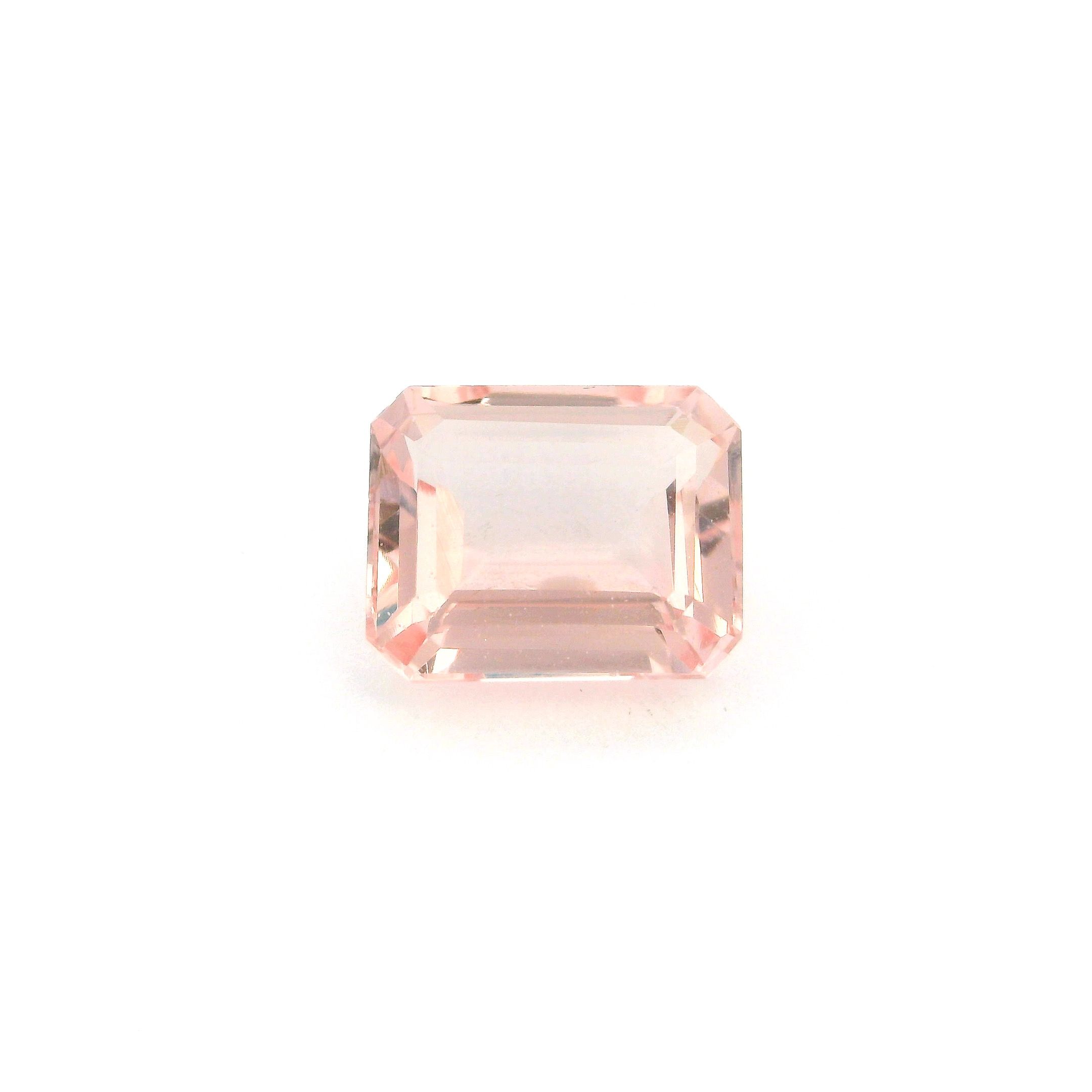 Morganit 3,35 ct, różowy, szlif ośmiokątny