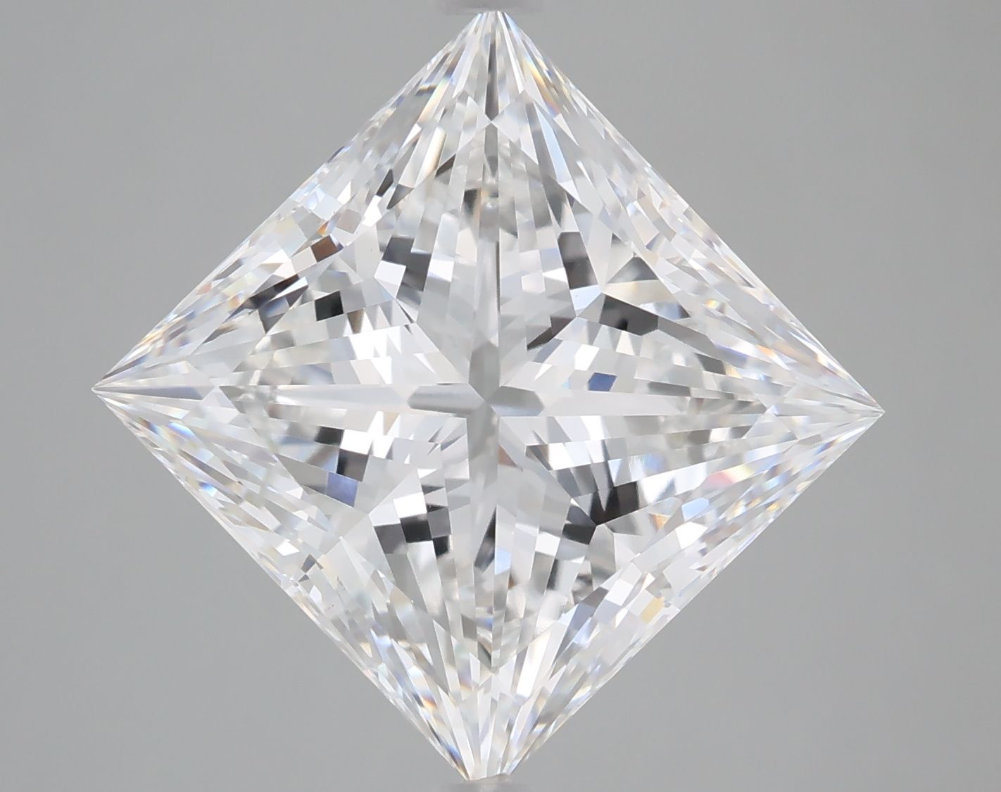 6.1 carat e VVS2 EX Cut IGI princess diamond