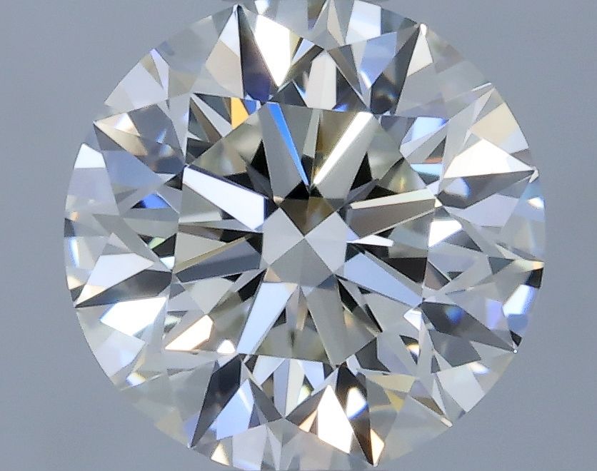 Prírodný diamant okrúhly...