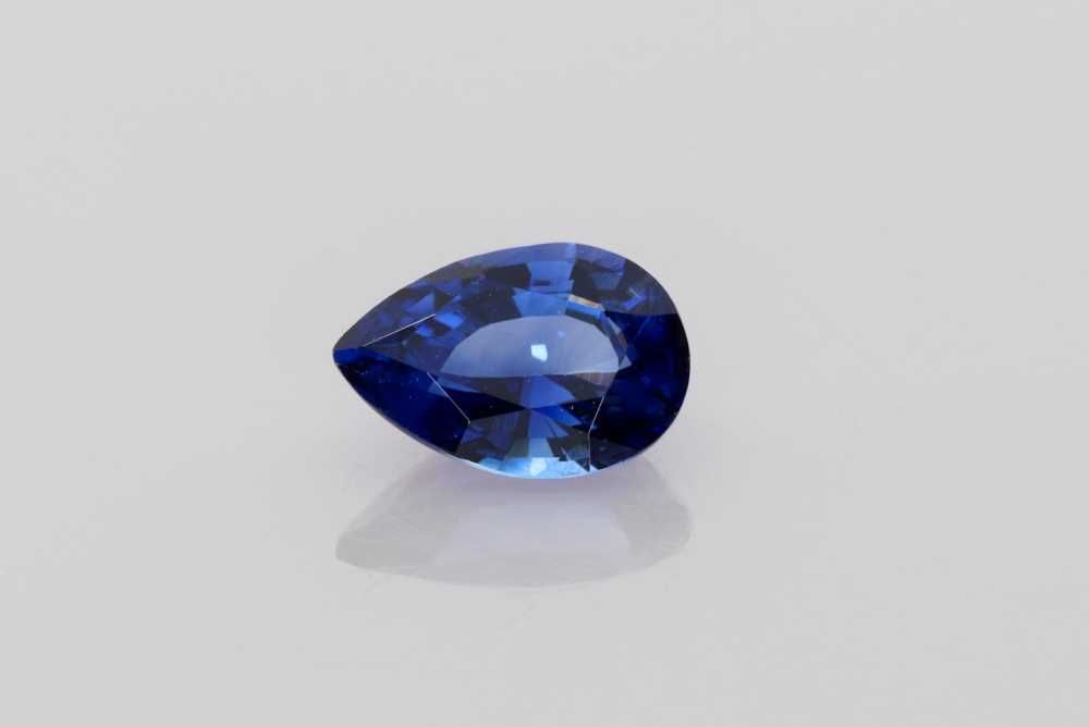 SAPPHIRE FACETED 1.21ct BLUE Vivid BLUE SI SRILANKA HEATED