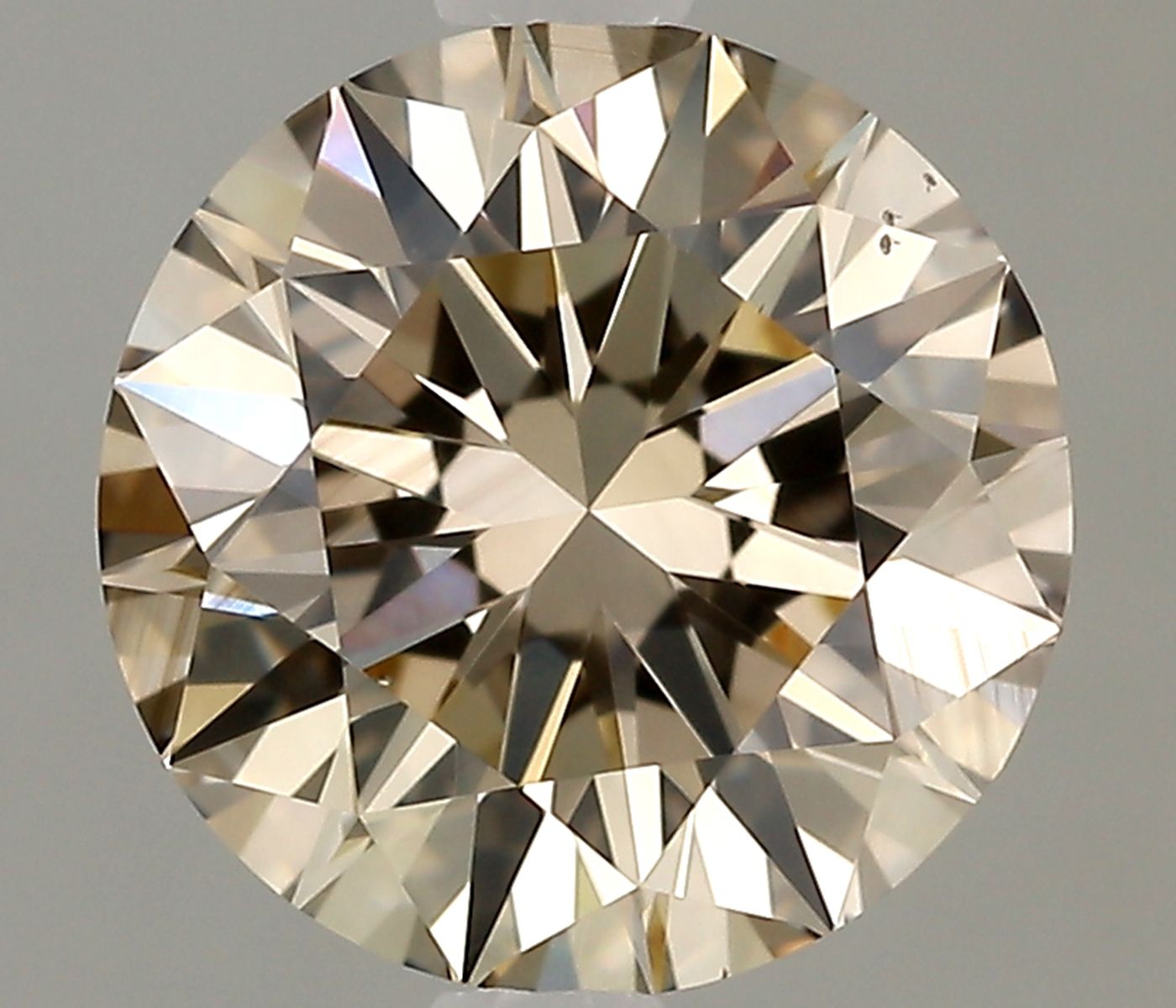 Prírodný diamant okrúhly...