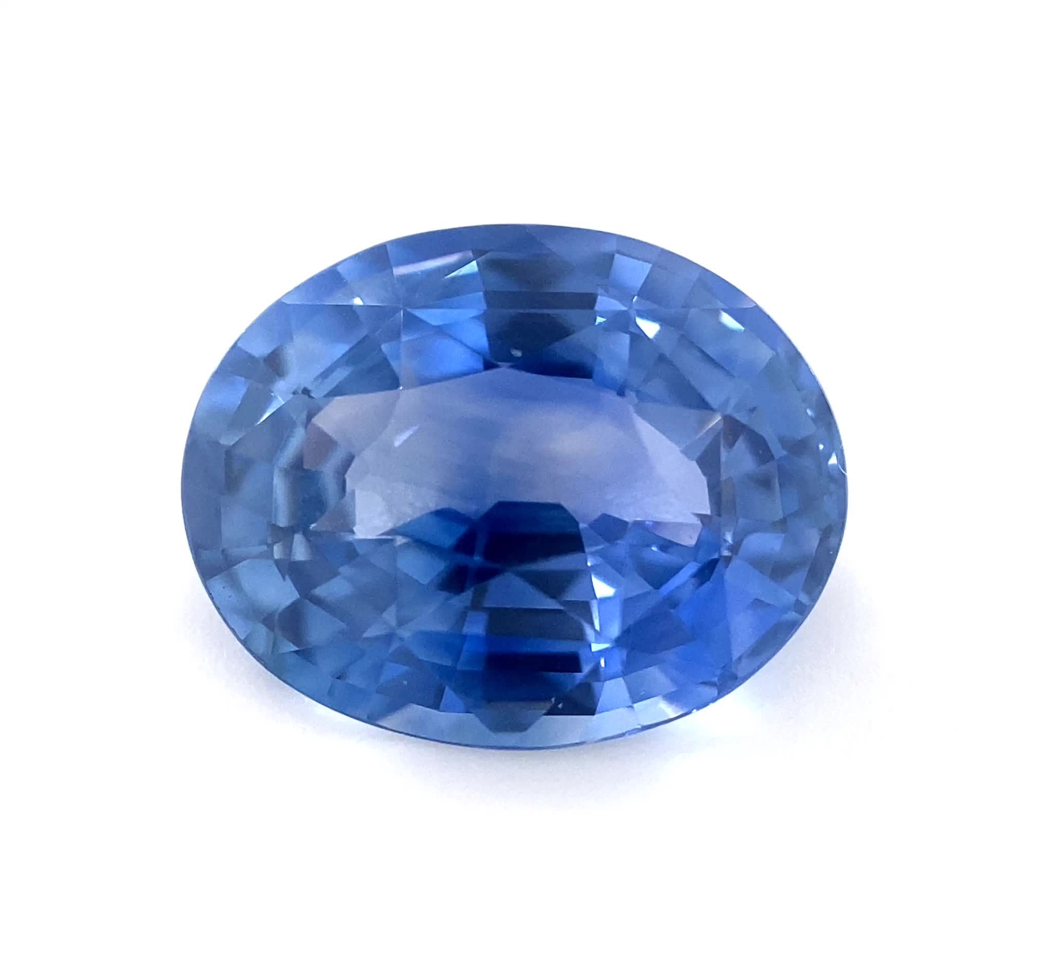 4.23 ct Sapphire