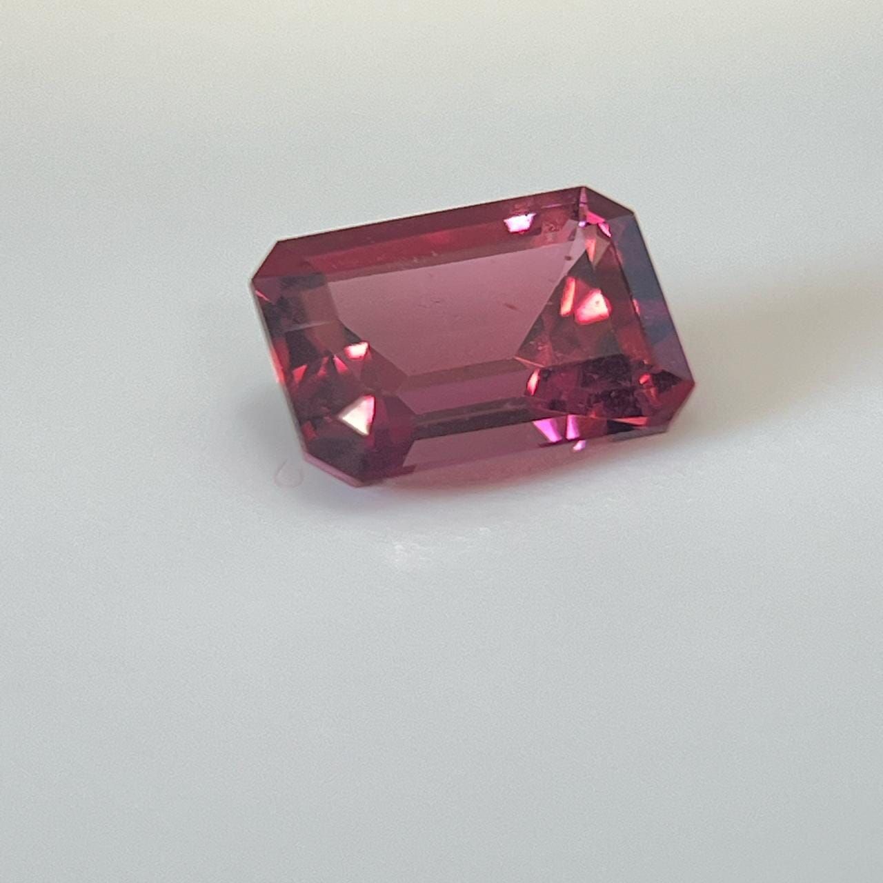 Turmalin 1,10 ct, różowy, szlif szmaragdowy