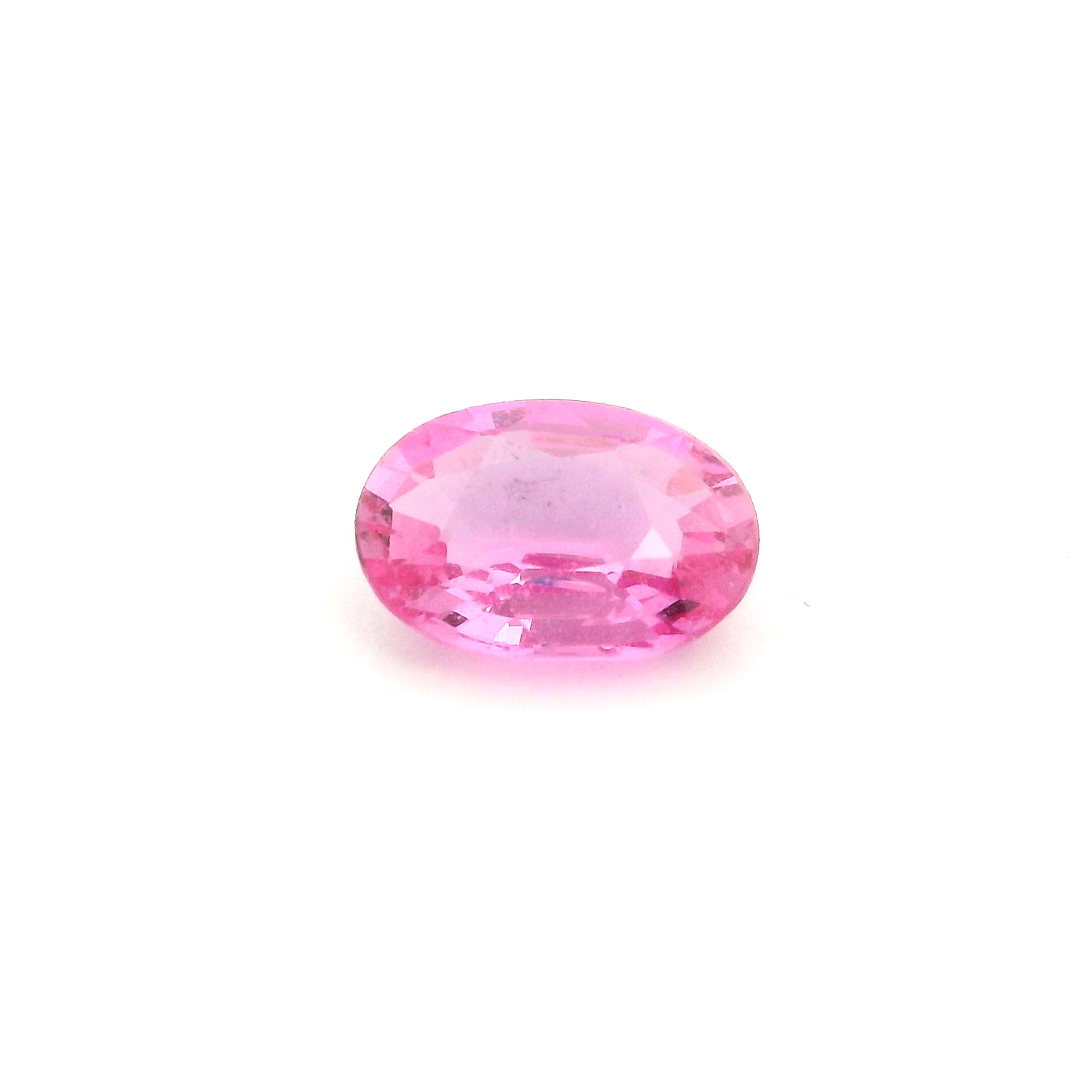 0.86 ct Oval sapphire