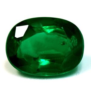 3.85 ct Emerald
