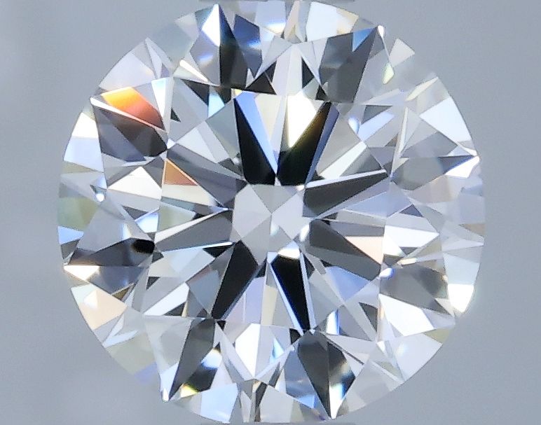 Prírodný diamant okrúhly...