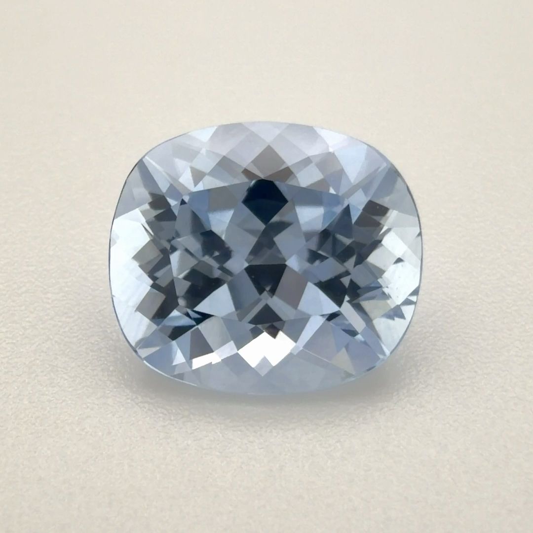 Szafir 1,93 ct, niebieski, szlif cushion