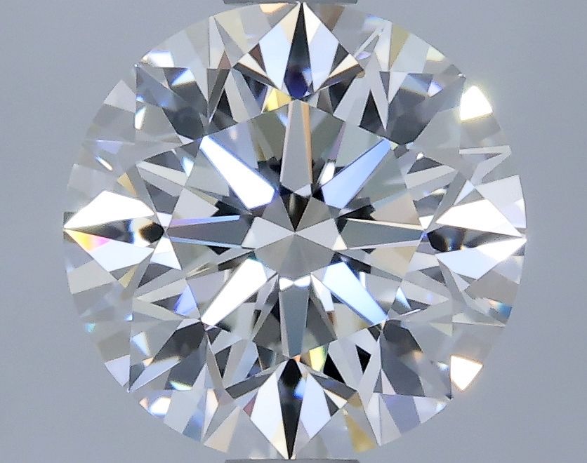 Prírodný diamant okrúhly...