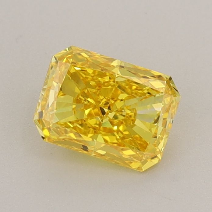 0.59 CT Fancy Vivid Yellow RADIANT
