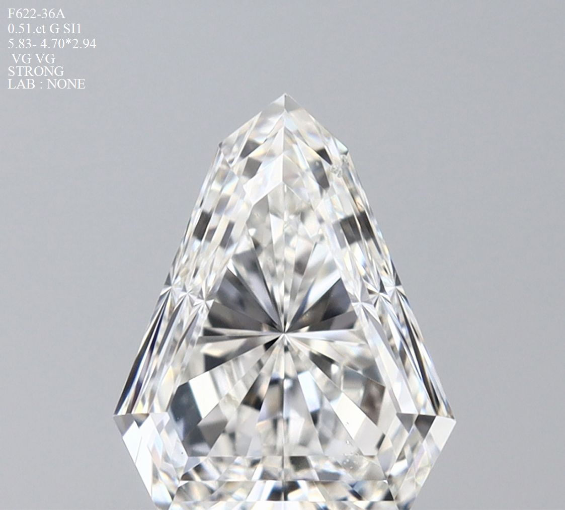 Prírodný diamant štít, SI1,...