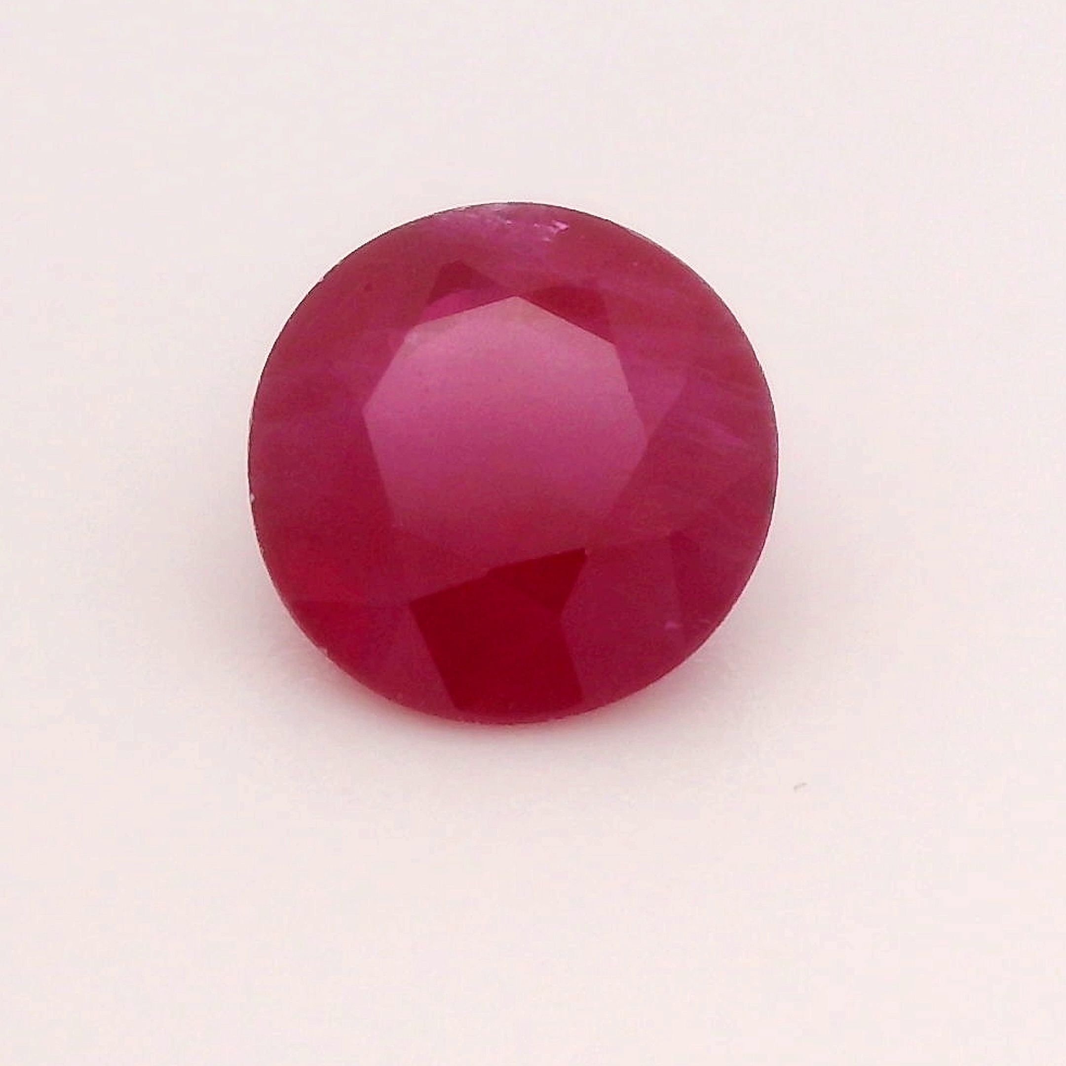 Rubin 1,09 ct, czerwony, szlif okrągły