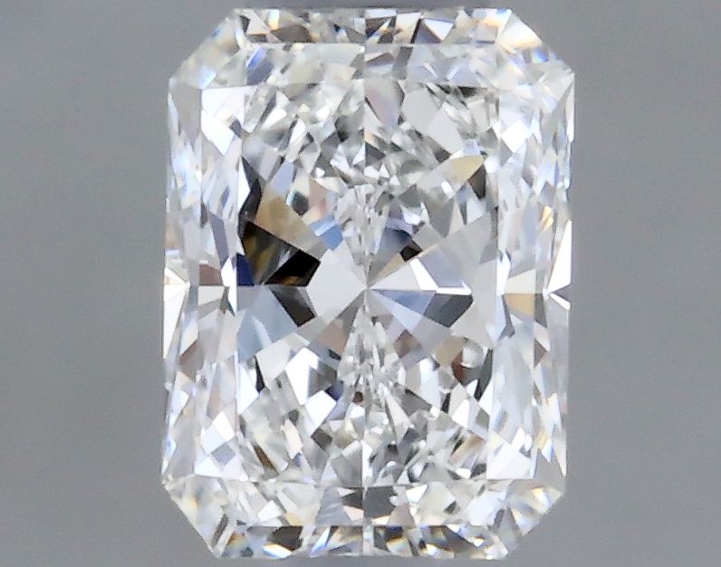 Prírodný diamant radiant,...