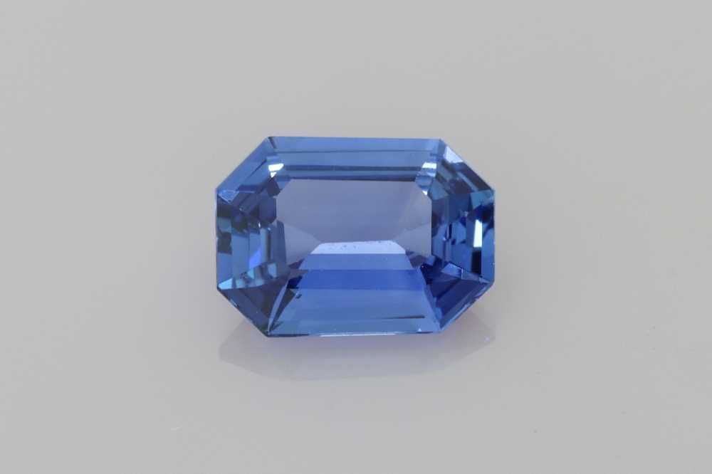 Szafir 1,33 ct, niebieski, szlif szmaragdowy