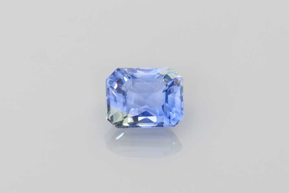 1.06 ct Sapphire