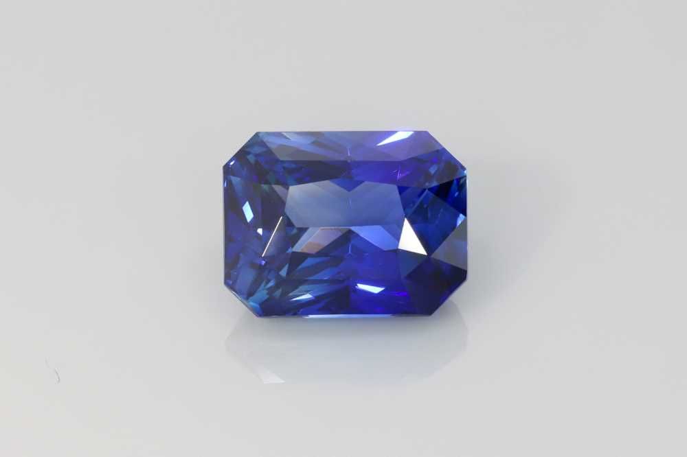 3.32 ct Sapphire