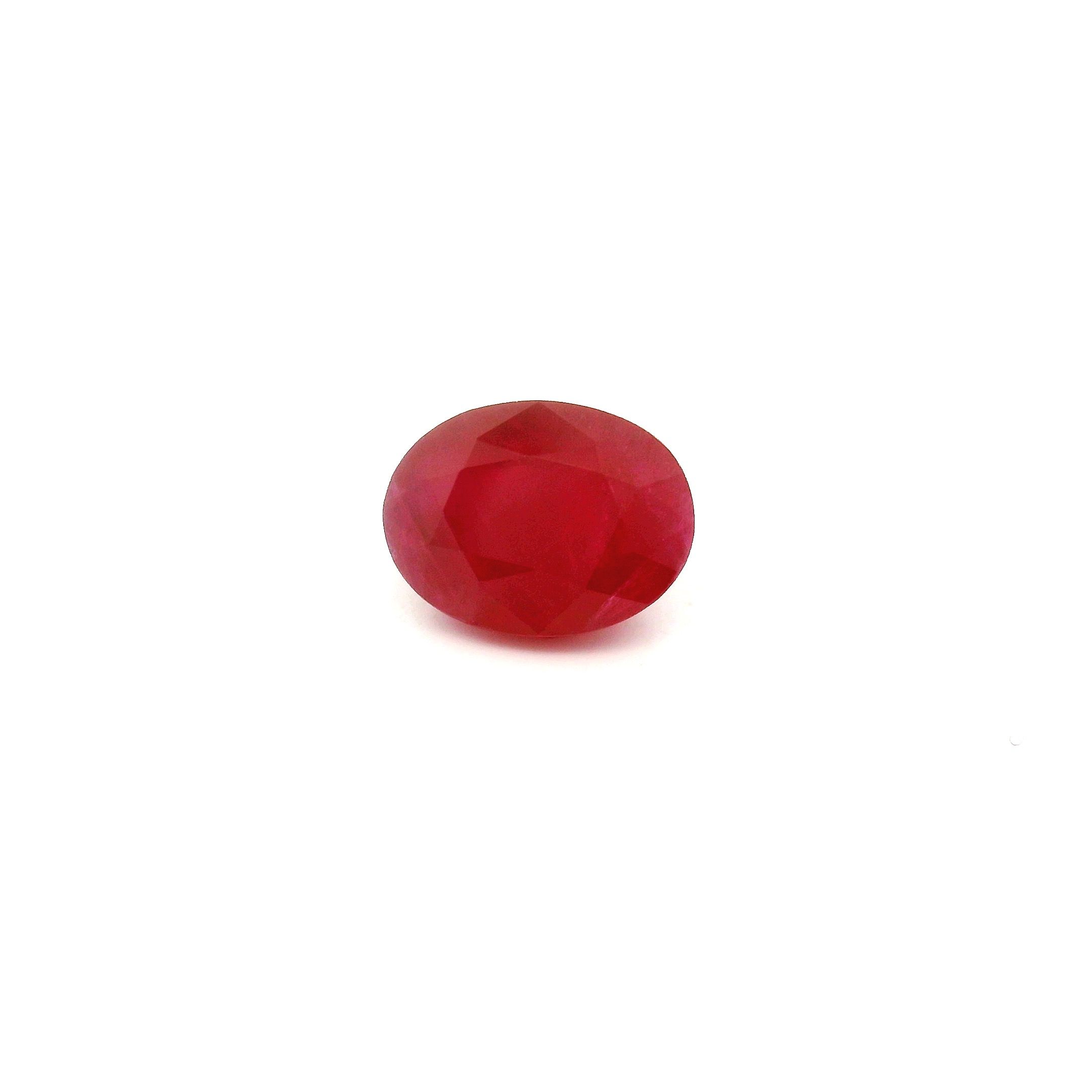 Rubin 2,14 ct, czerwony, szlif owalny