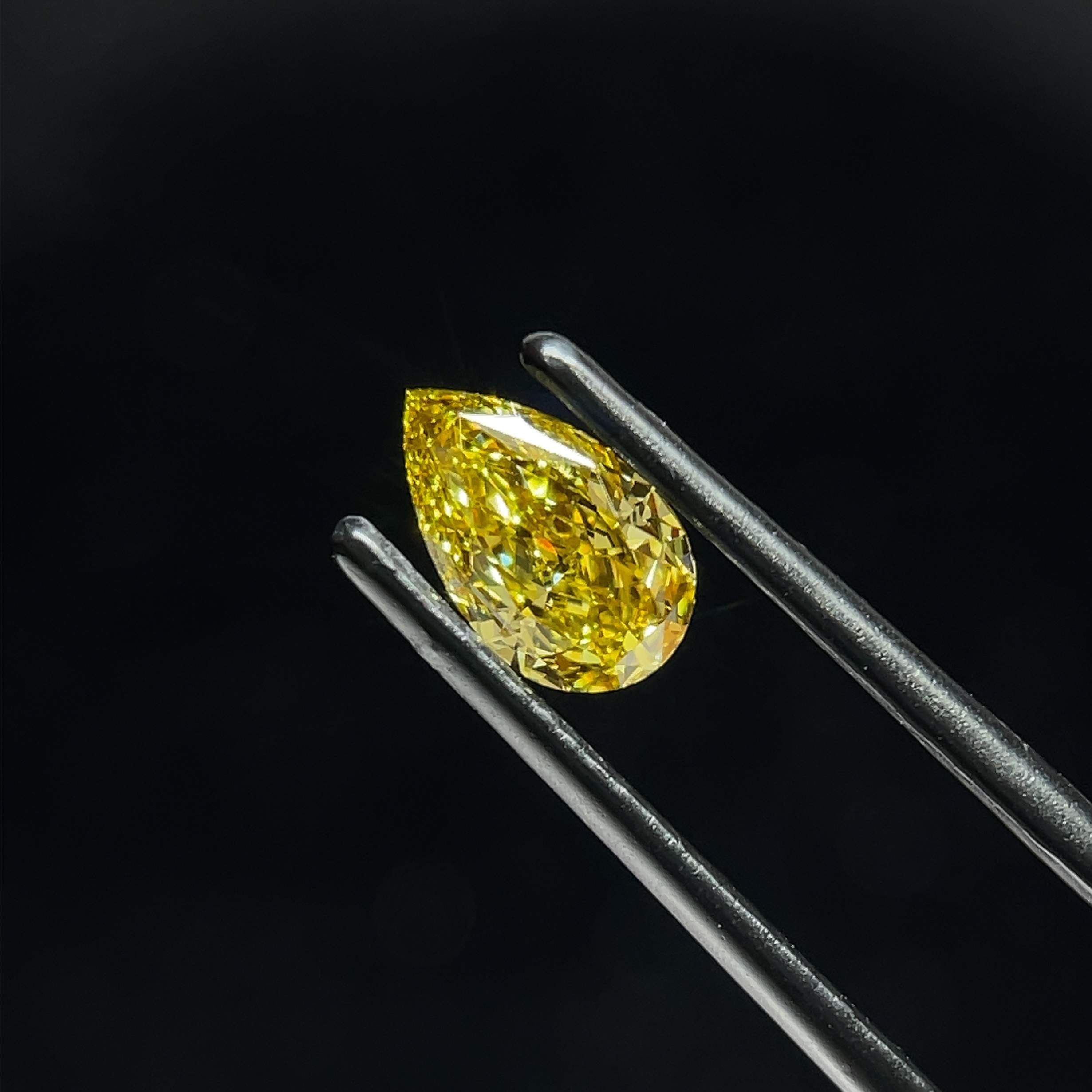 0.87 CT Fancy Intense Gray Yellow PEAR