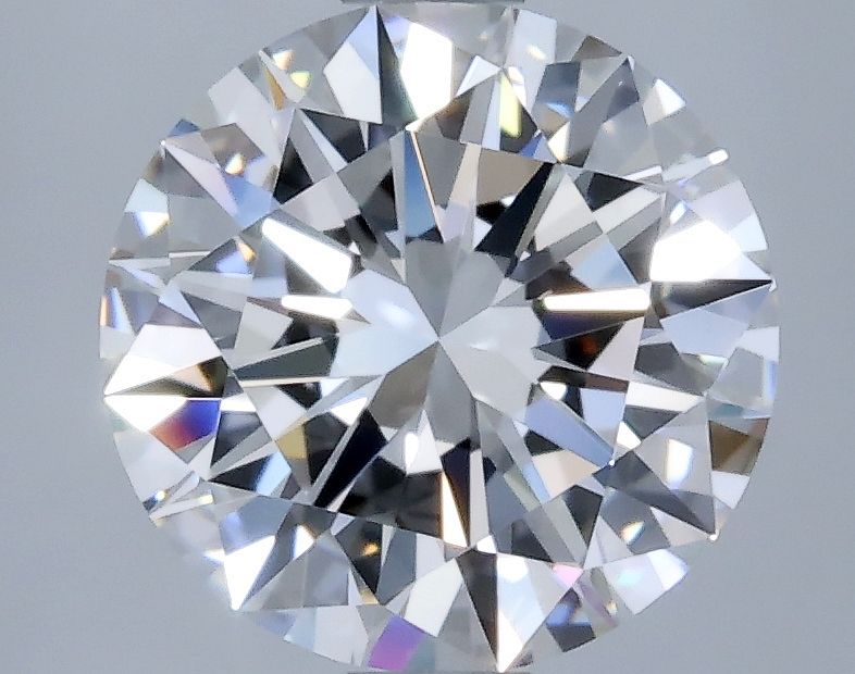 Prírodný diamant okrúhly...