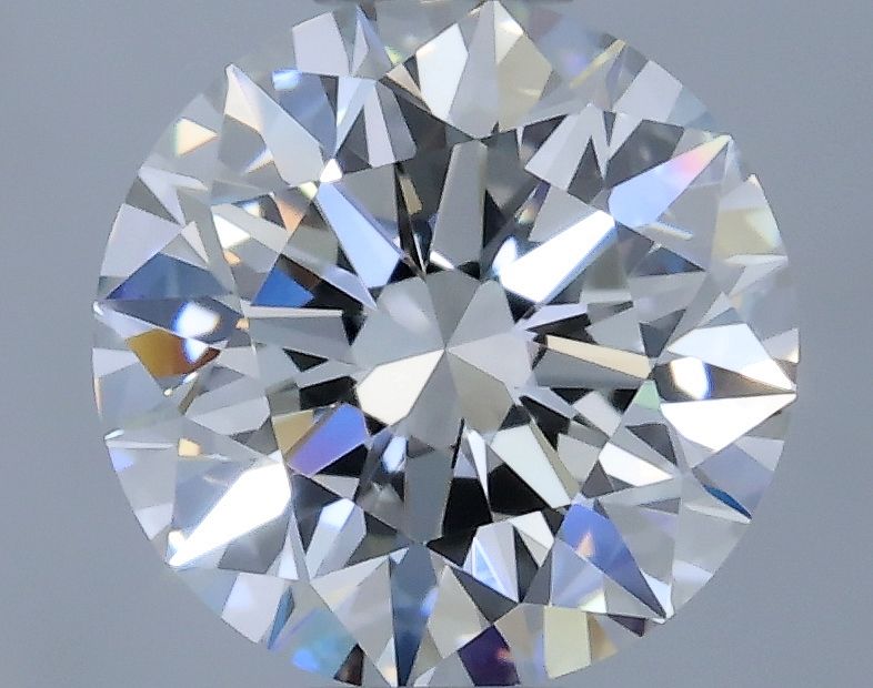 Prírodný diamant okrúhly...