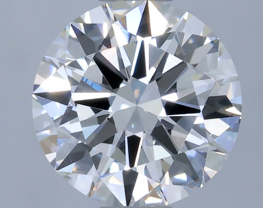 Prírodný diamant okrúhly...