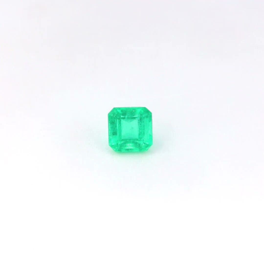0.86 ct Emerald