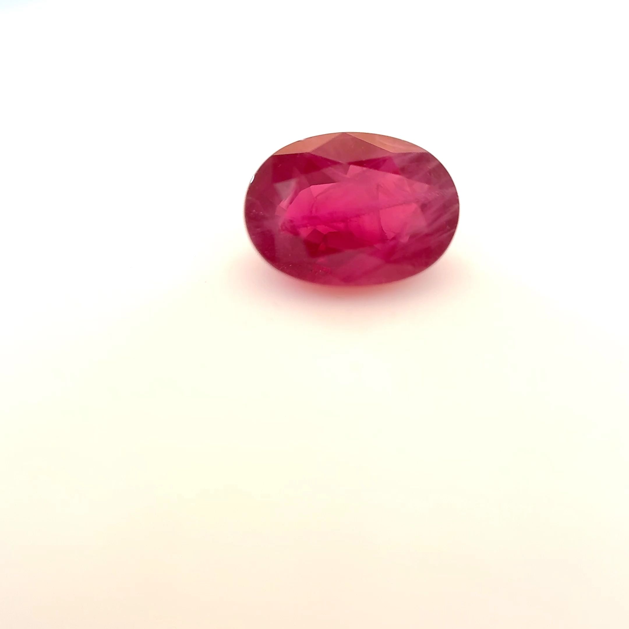 Rubin 1,06 ct, czerwony, szlif owalny