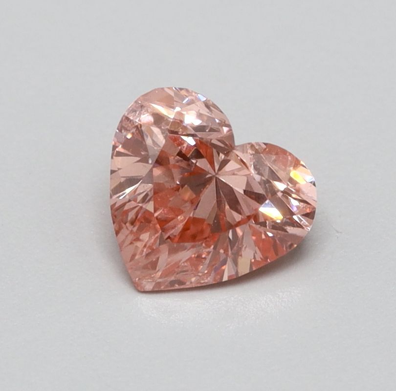 0.31 CT Fancy Vivid Pink HEART