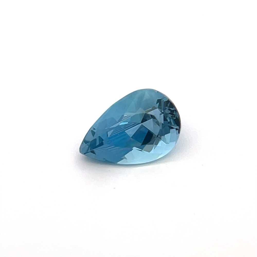 1.89 ct Pear aquamarine