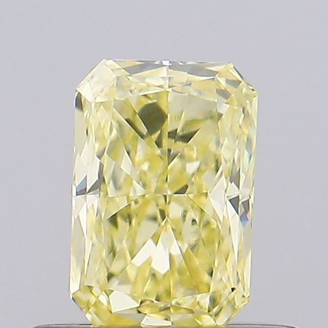 0.48 CT Fancy Intense Yellow RADIANT