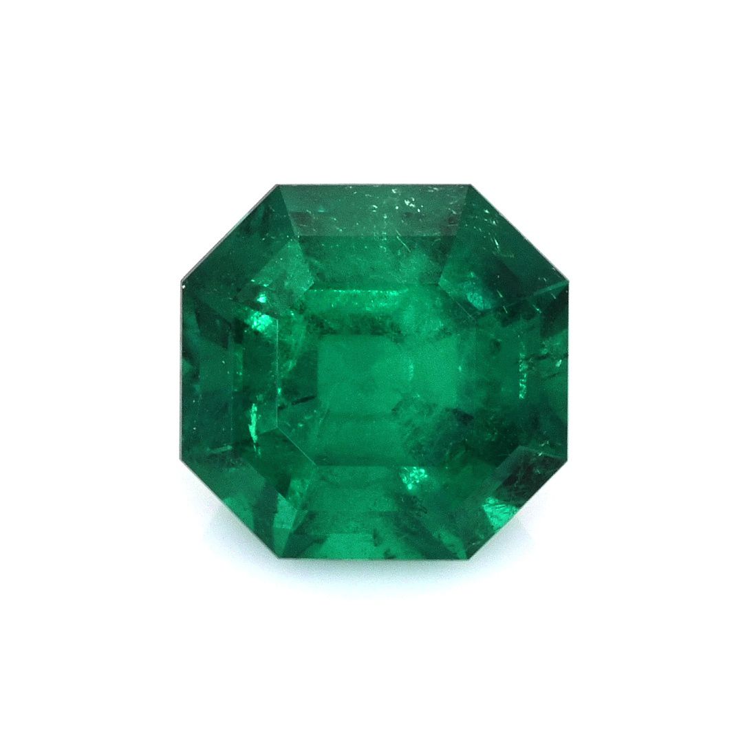 Szmaragd 3,88 ct, zielony, szlif szmaragdowy