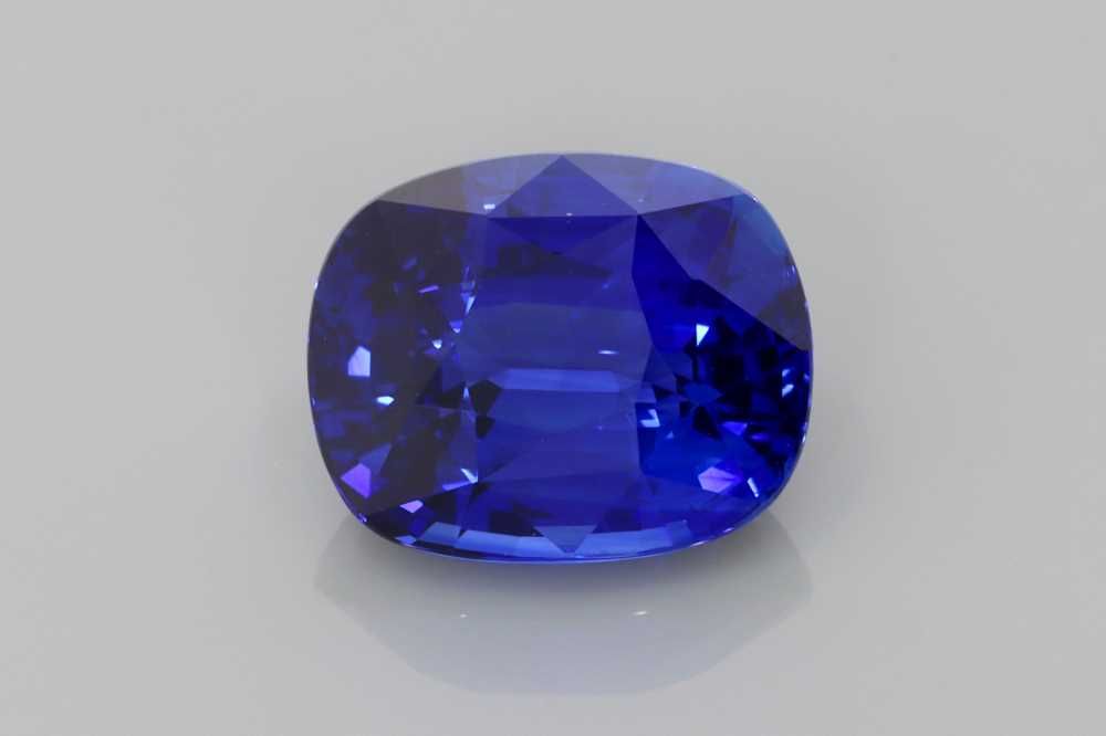 4.3 ct Cushion Sapphire