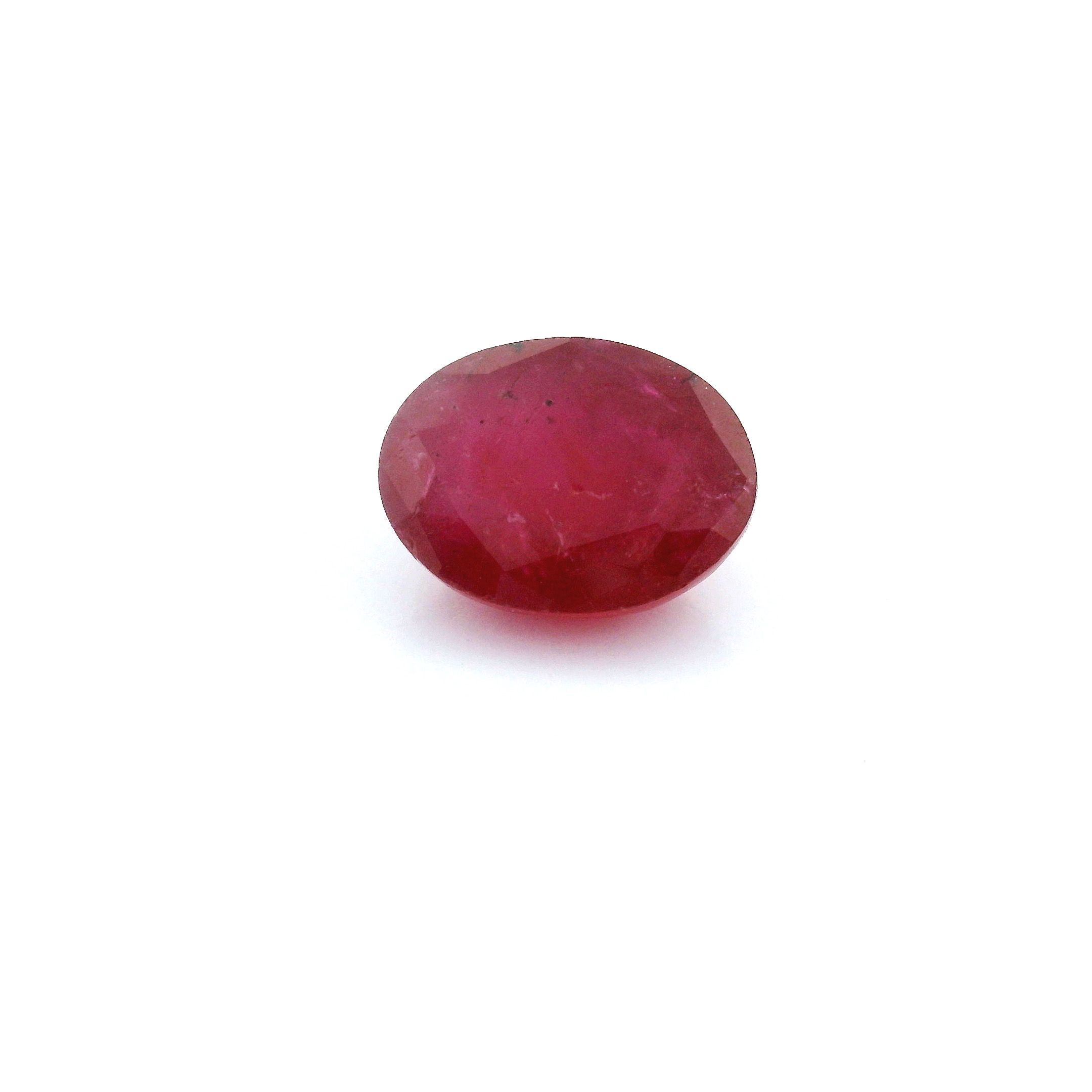 Rubin 2,35 ct, czerwony, szlif owalny