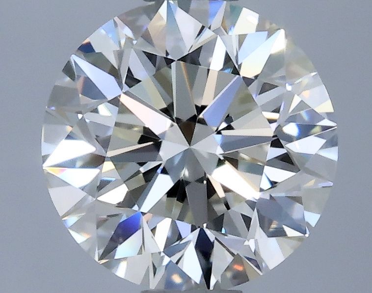 Prírodný diamant okrúhly...