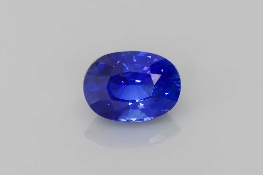 Szafir 1,35 ct, niebieski, szlif owalny