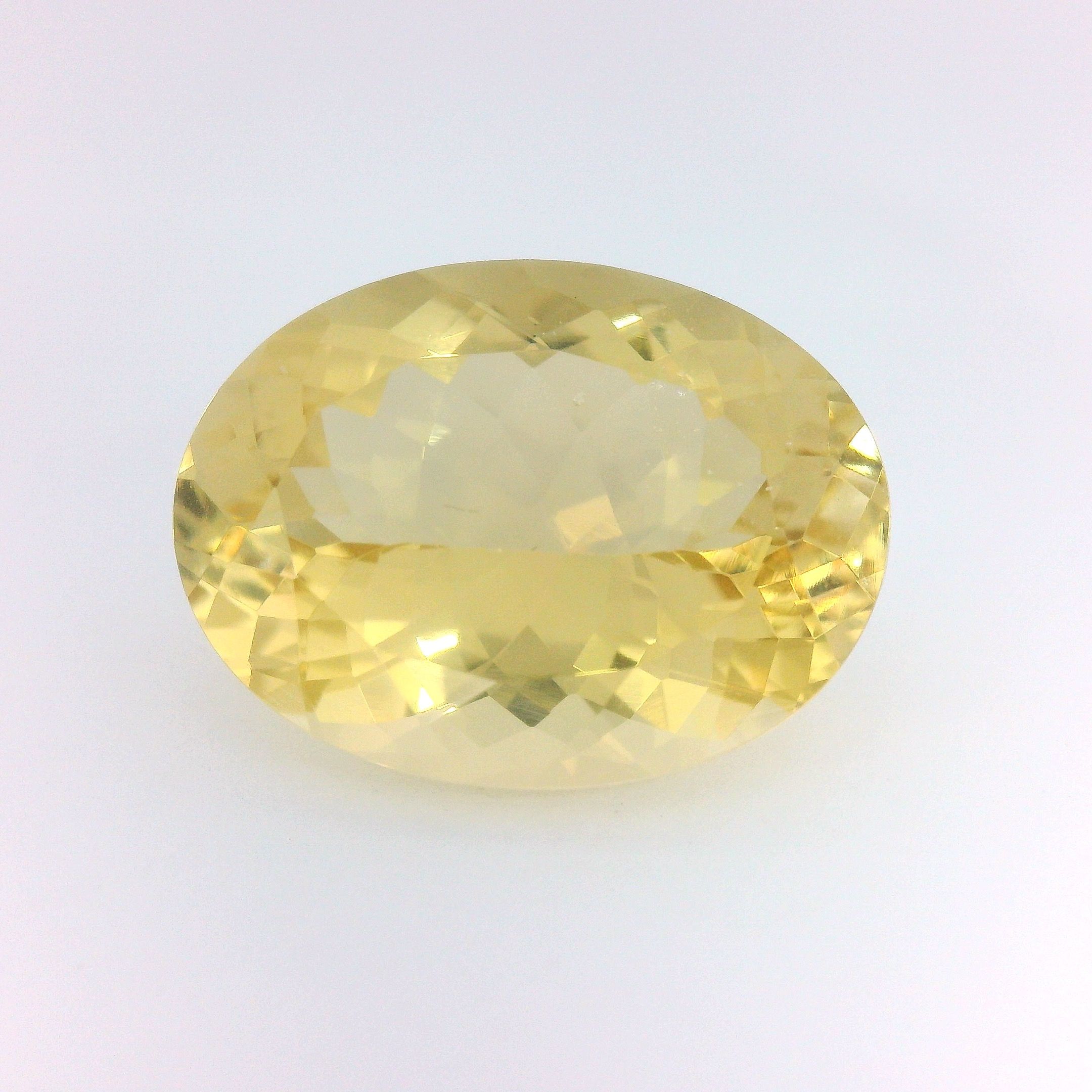 Heliodor 9,08 ct, żółty, szlif owalny