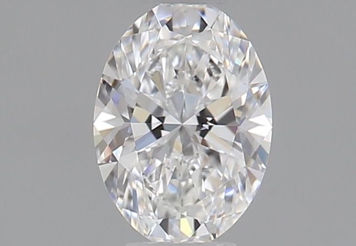 Prírodný diamant oval,...