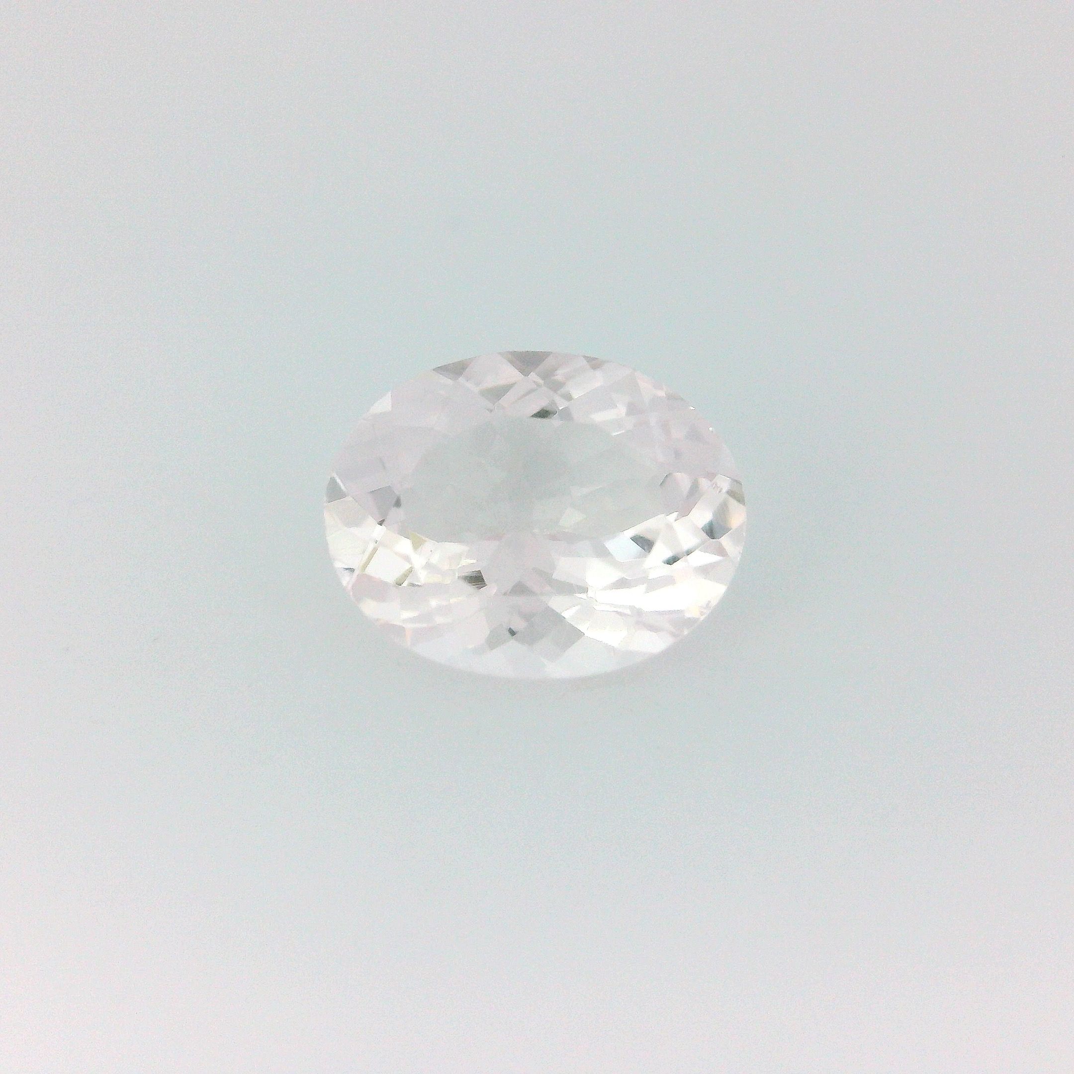 Morganit 2,24 ct, różowy, szlif owalny