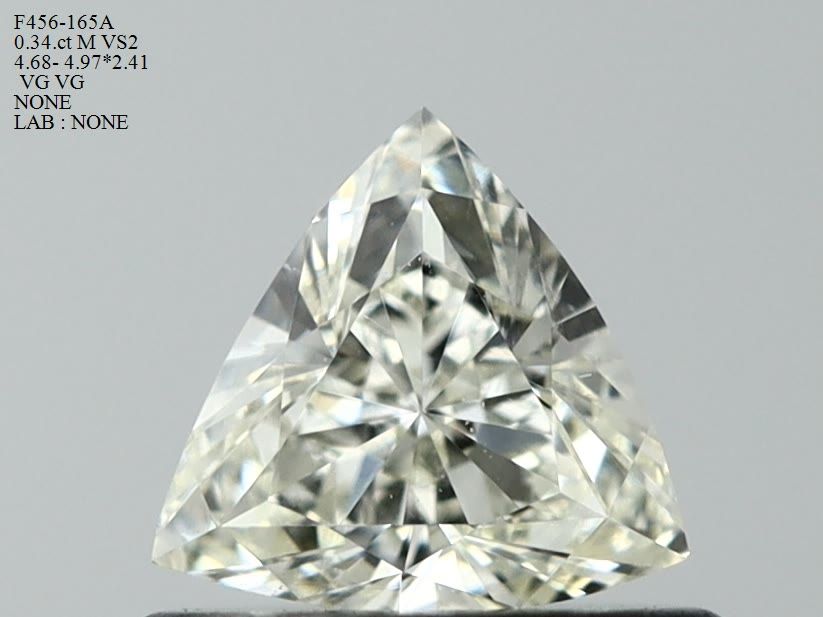 Prírodný diamant trillion,...