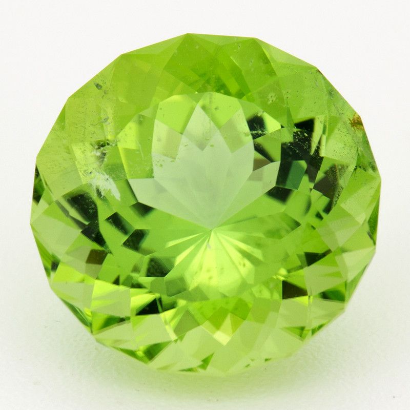 Perydot 8,12 ct, zielony, szlif okrągły