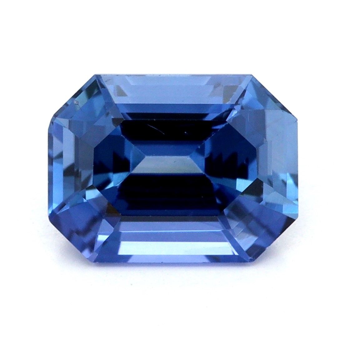 SAPPHIRE FACETED 1.95ct BLUE EC SRILANKA HEATED