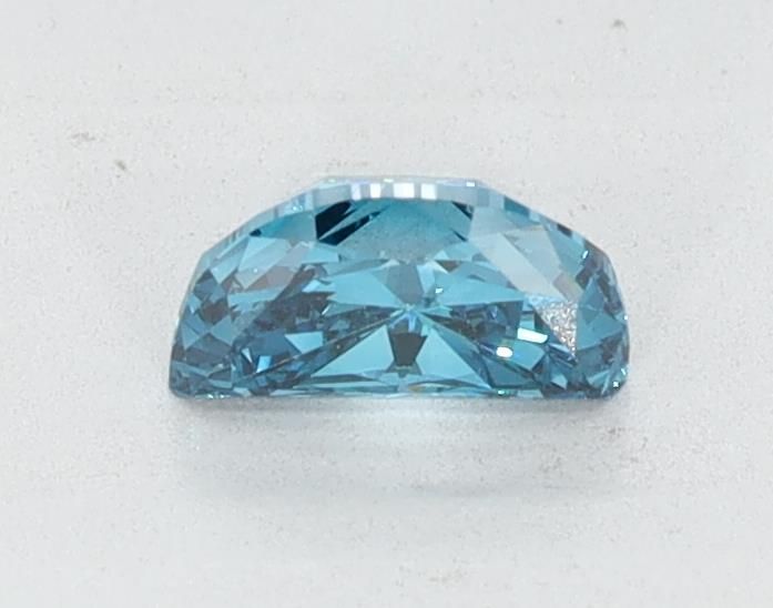 HALF MOON 0.56ct Blue VVS2 – VG EX MED