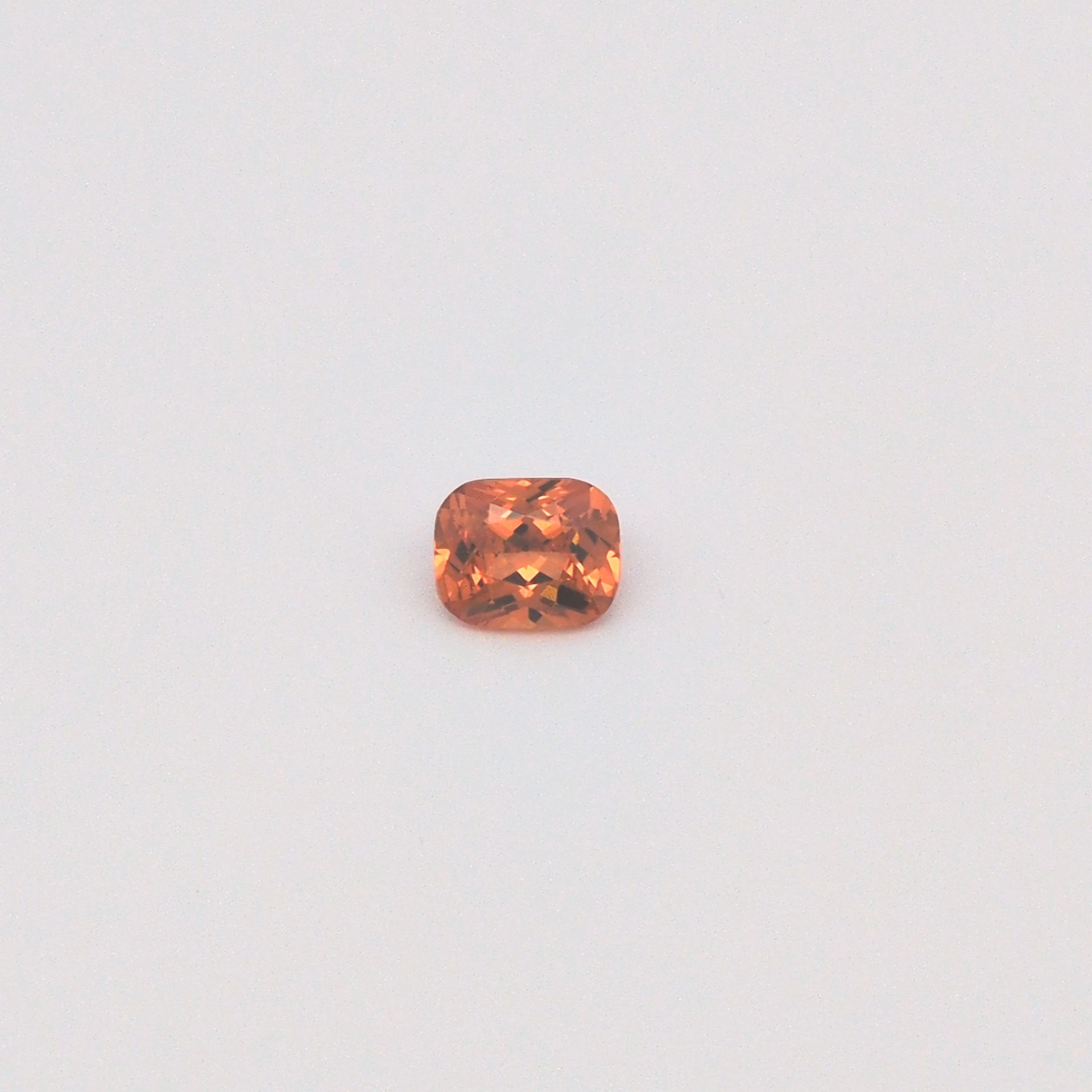 Granat 1,16 ct, pomarańczowy, szlif cushion