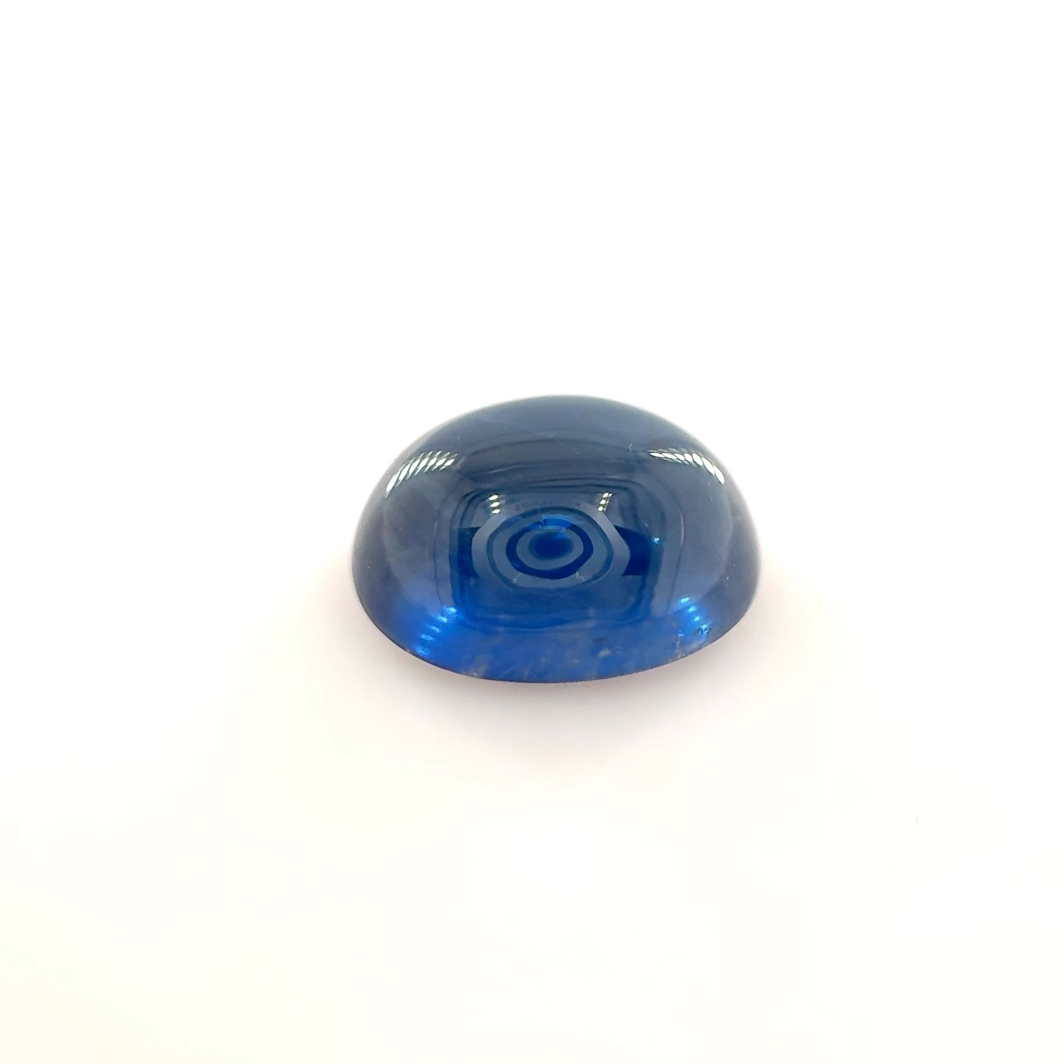 Szafir 2,92 ct, niebieski, kaboszon
