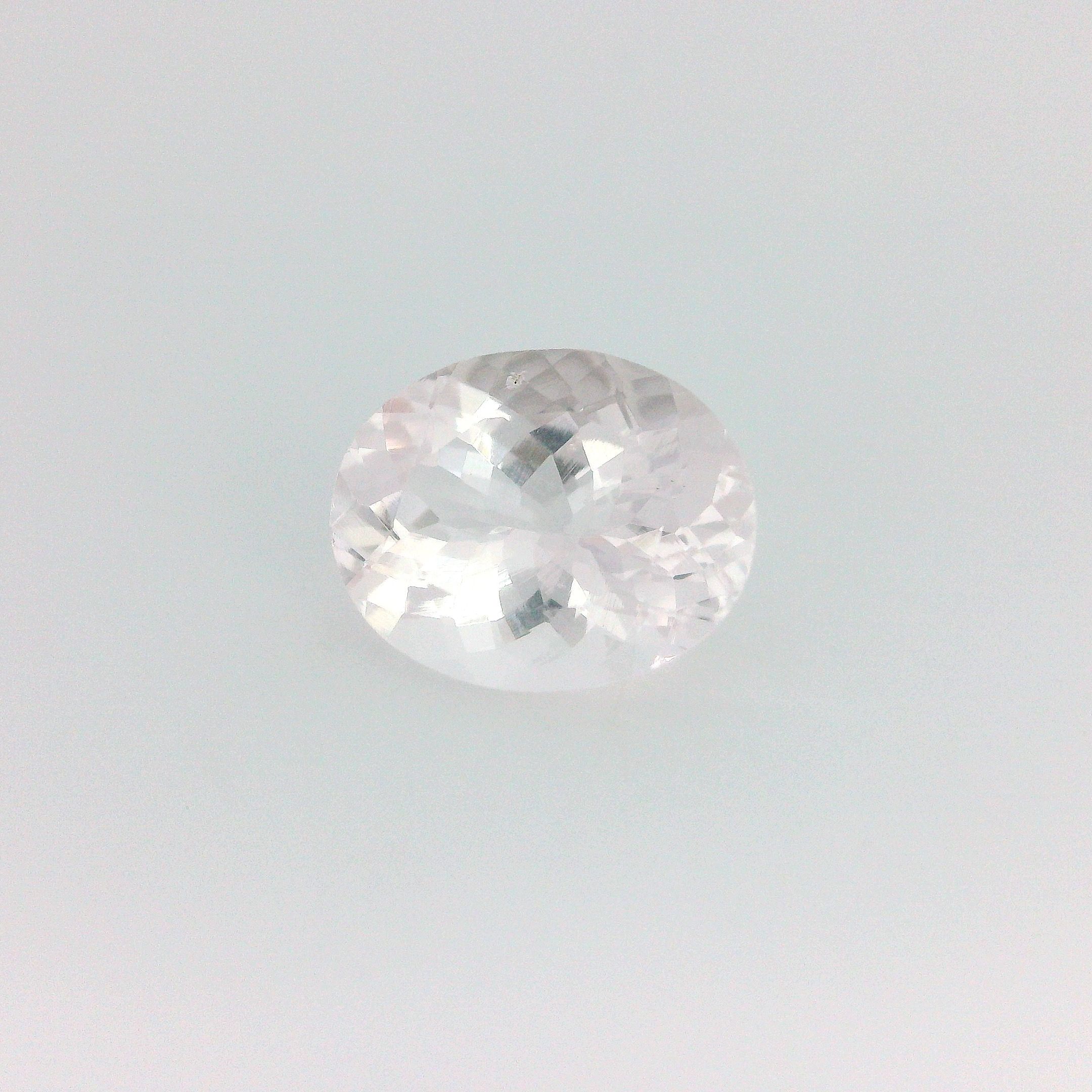 Morganit 2,36 ct, różowy, szlif owalny