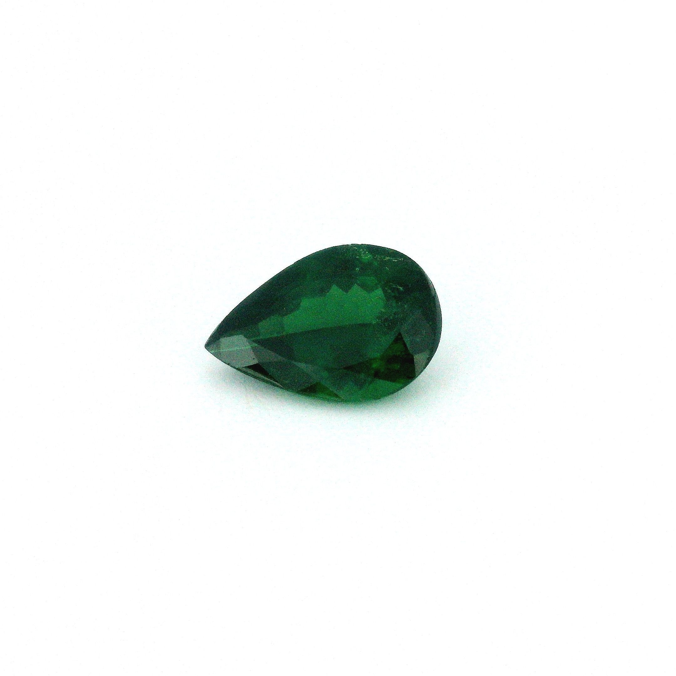 Granat 1,37 ct, zielony, szlif gruszka