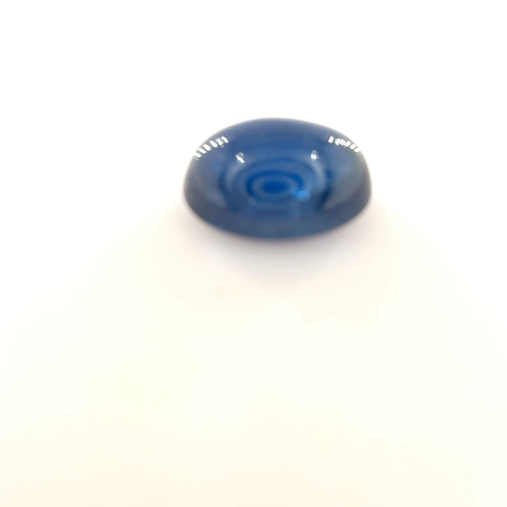 Szafir 1,62 ct, niebieski, kaboszon
