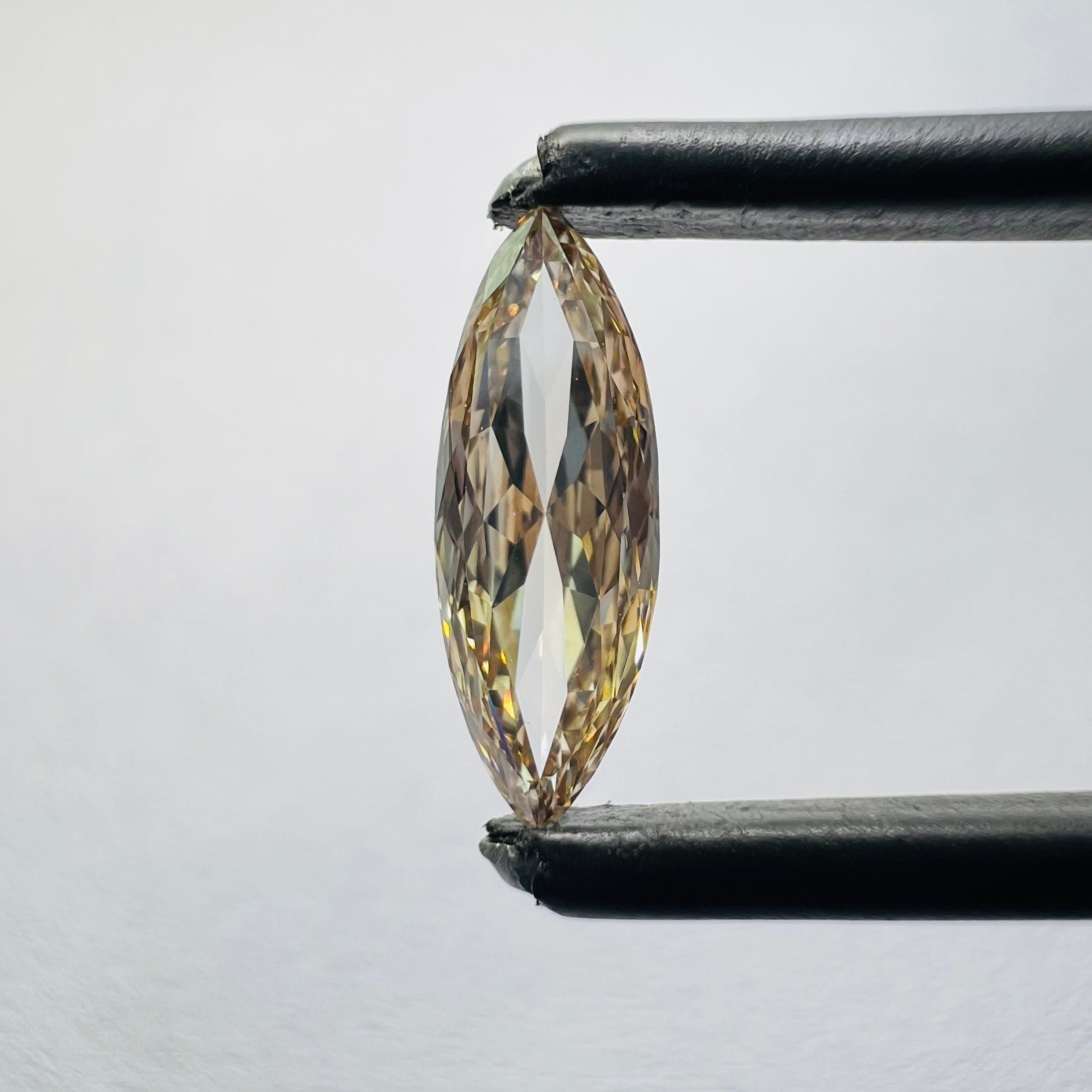 0.6 CT Orange MARQUISE