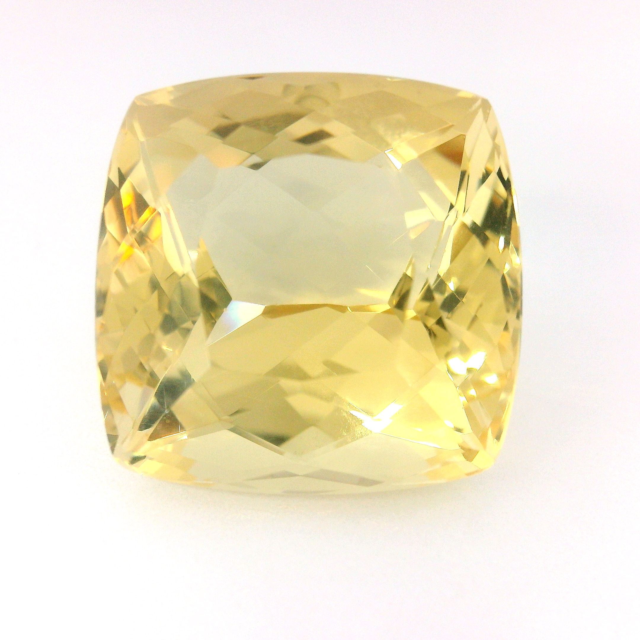 Heliodor 17,28 ct, żółty, szlif cushion