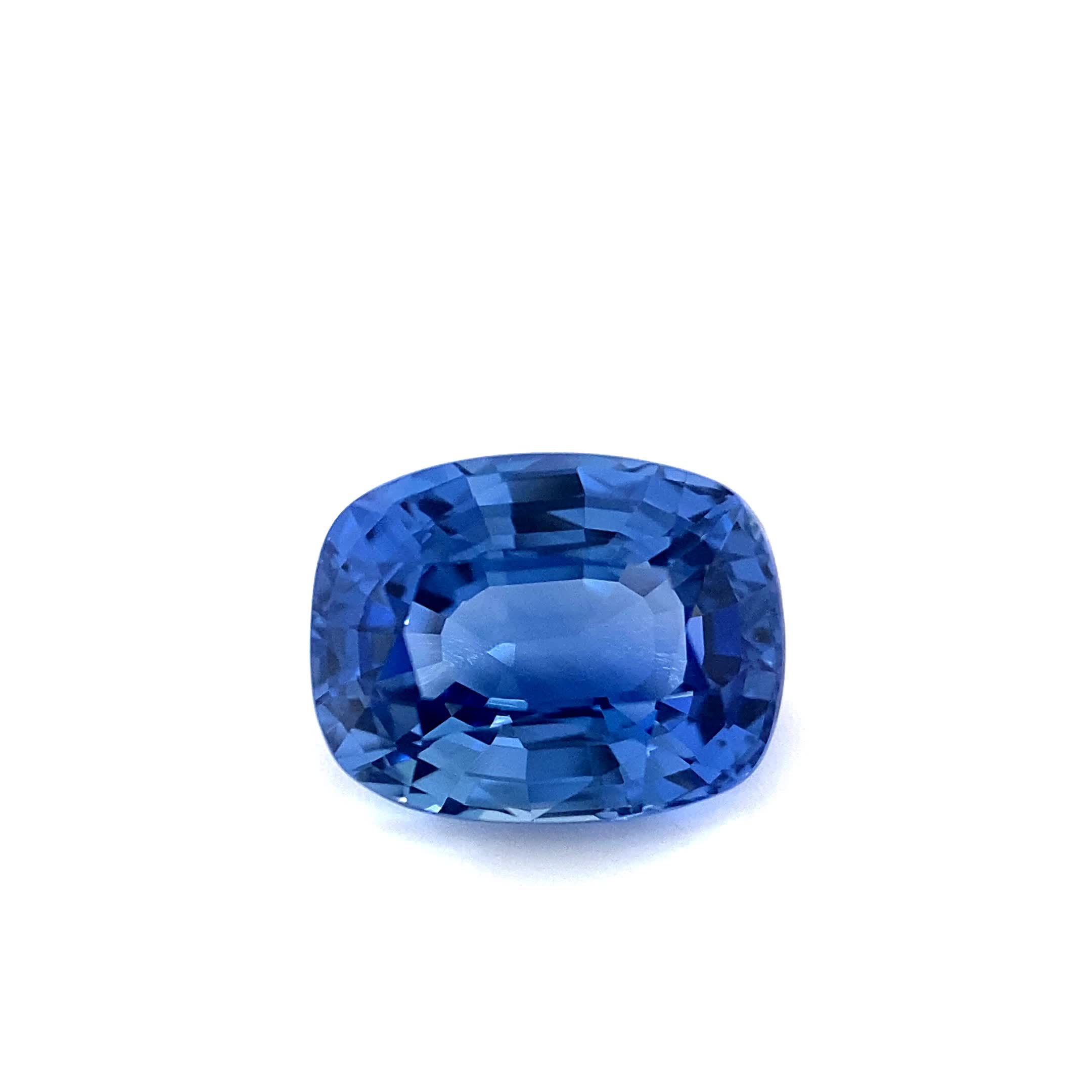 4.32 ct Sapphire